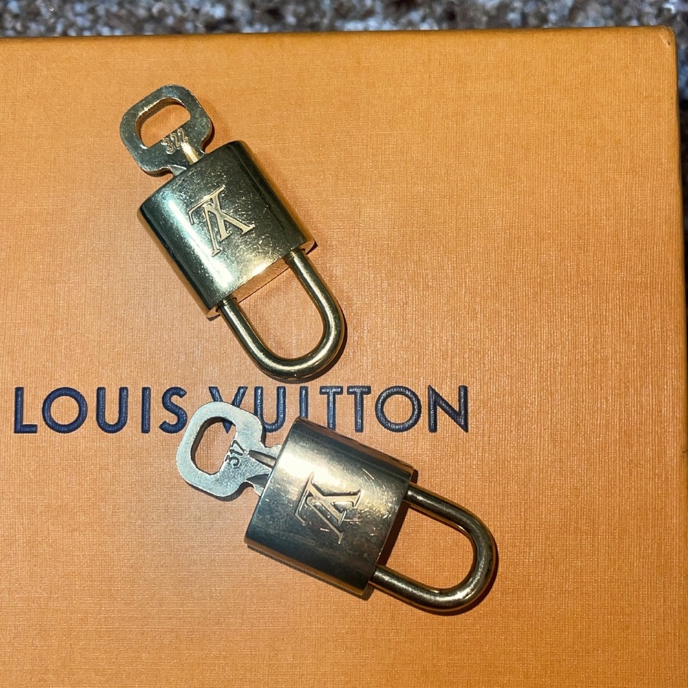 Authentic Louis Vuitton Keys and Locks - Picture 7 of 7